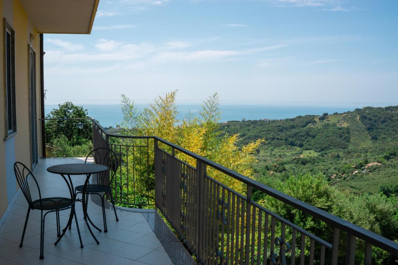 Locanda Le Tre Sorelle Casal Velino Buitenkant foto